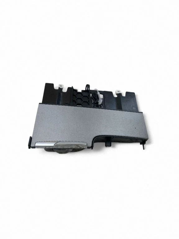 Ashtray (front) – Volvo XC90 (2014-)