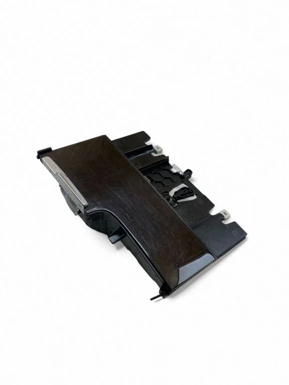 Ashtray (front) – Volvo XC90 (2014-)