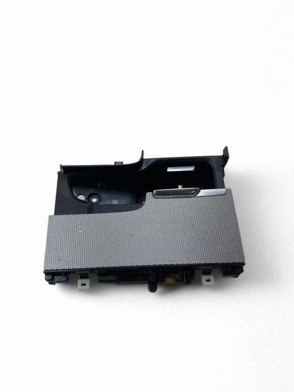 Ashtray (front) 31377379