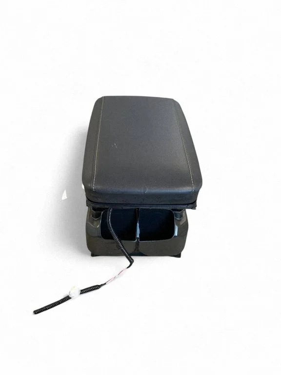 Armrest 5881148090
