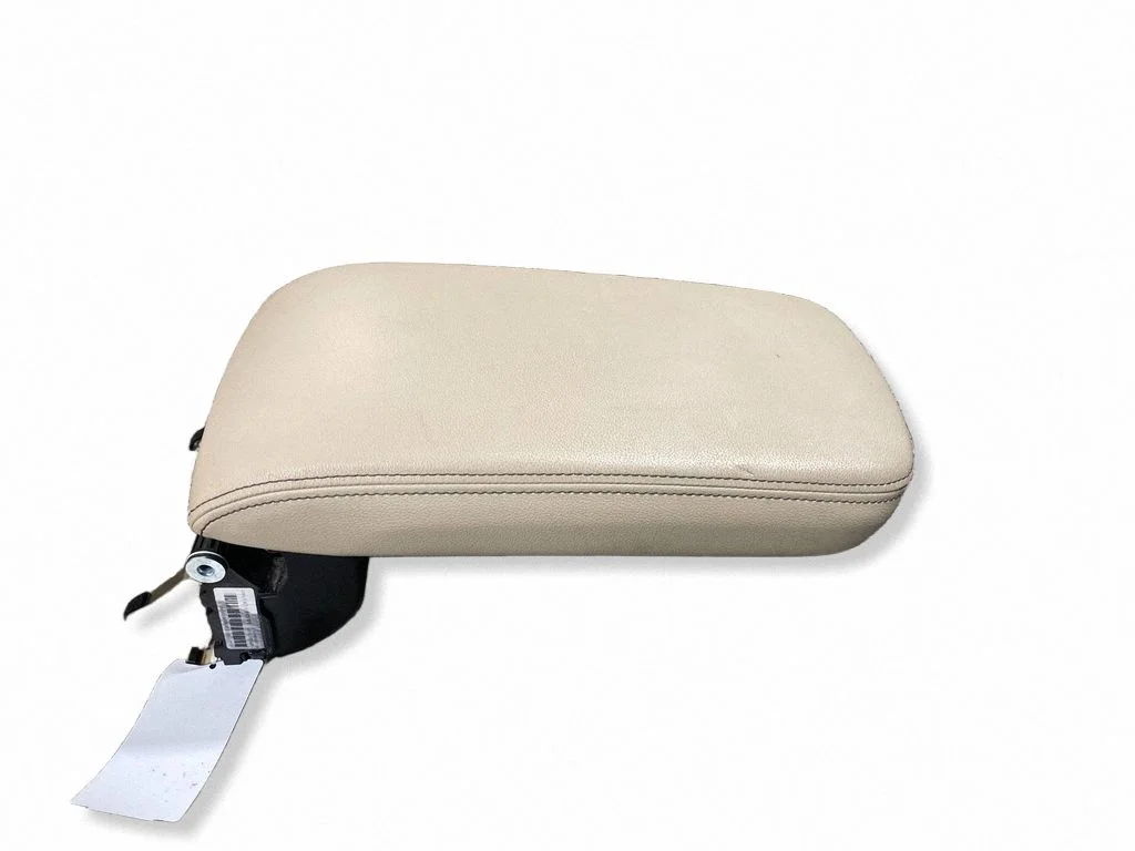Roku balsts 6841547