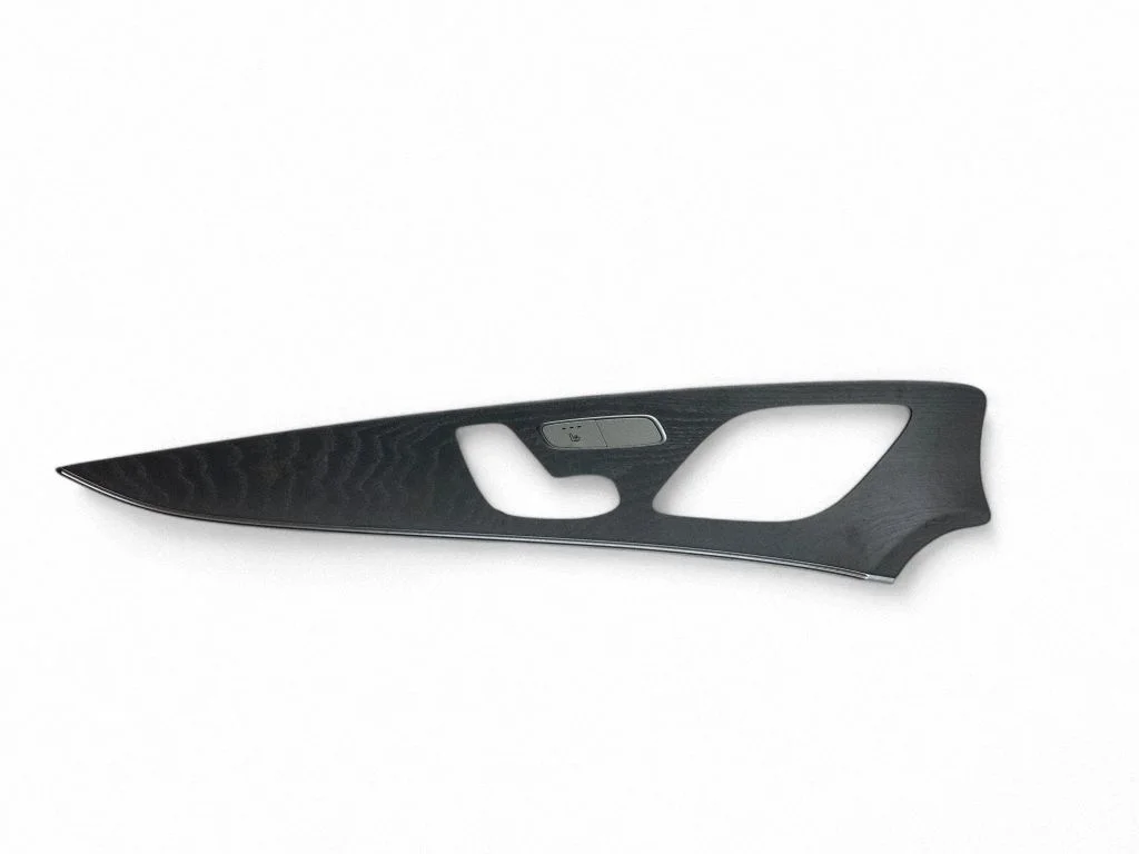 Eesmise ukse viimistlusriba D1007000