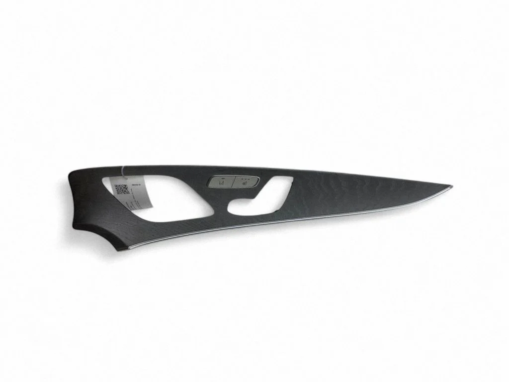 Eesmise ukse viimistlusriba D1006956