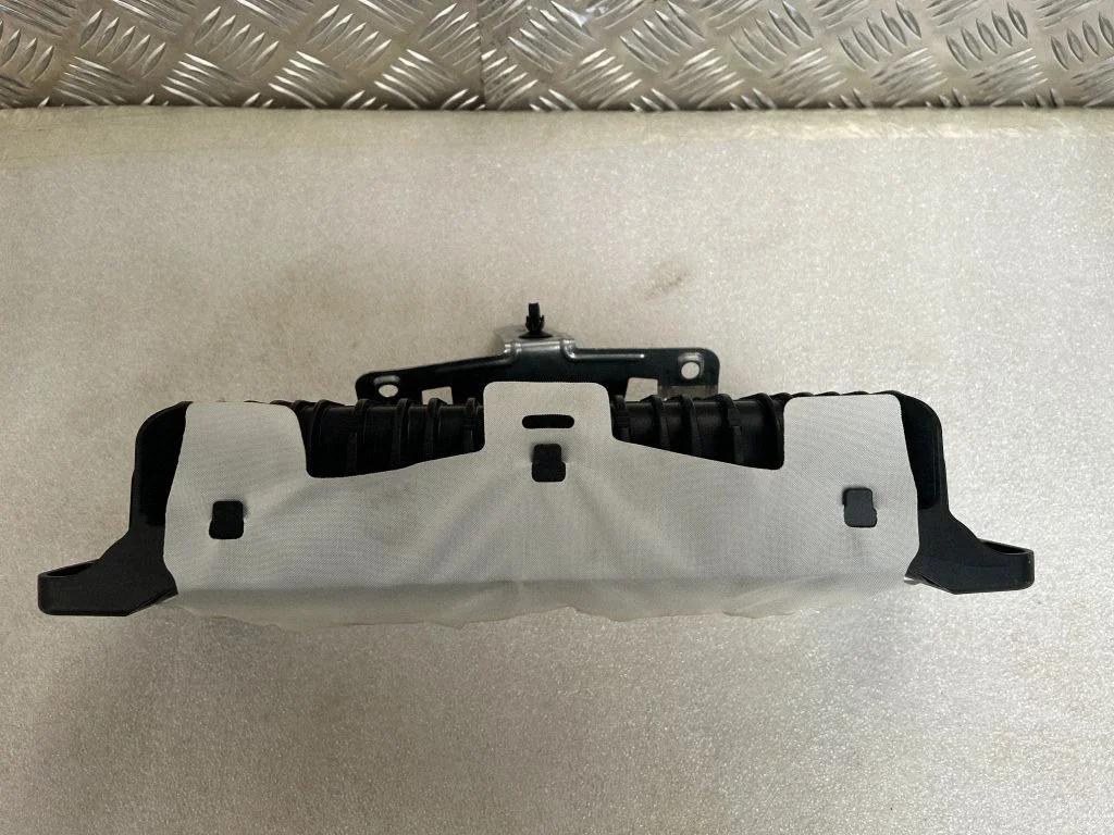 Passenger airbag – Mercedes-Benz GLC-Class C253 (2016-)