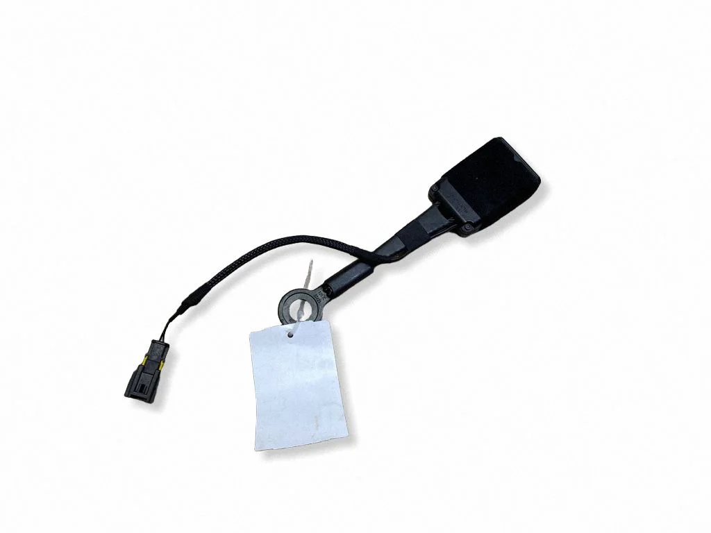 Front seatbelt buckle 6350543