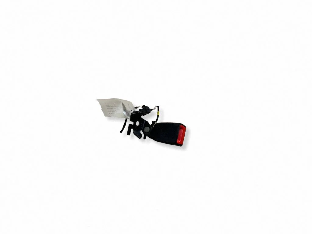 Rear seatbelt buckle – Mercedes-Benz GLC-Class C253 (2016-)