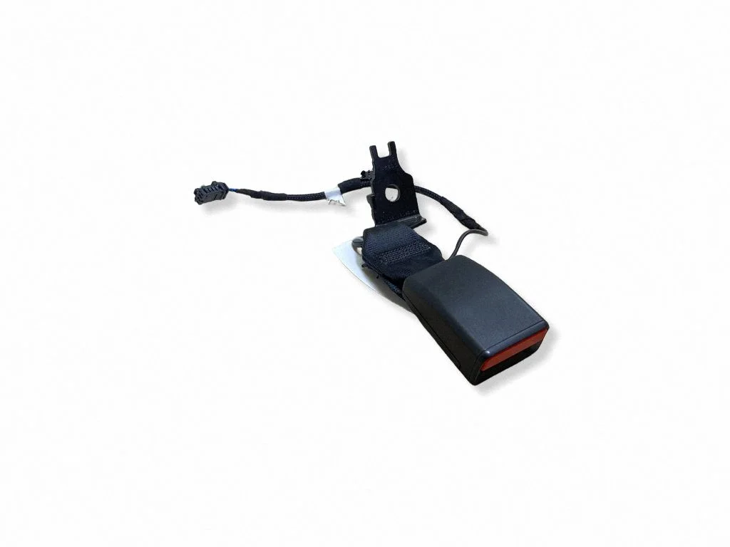Rear seatbelt buckle 6405047