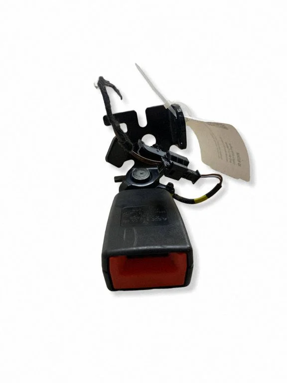 Rear seatbelt buckle – Mercedes-Benz GLC-Class C253 (2016-)