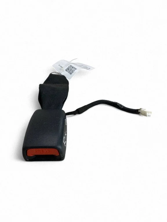 Rear seatbelt buckle B63018219
