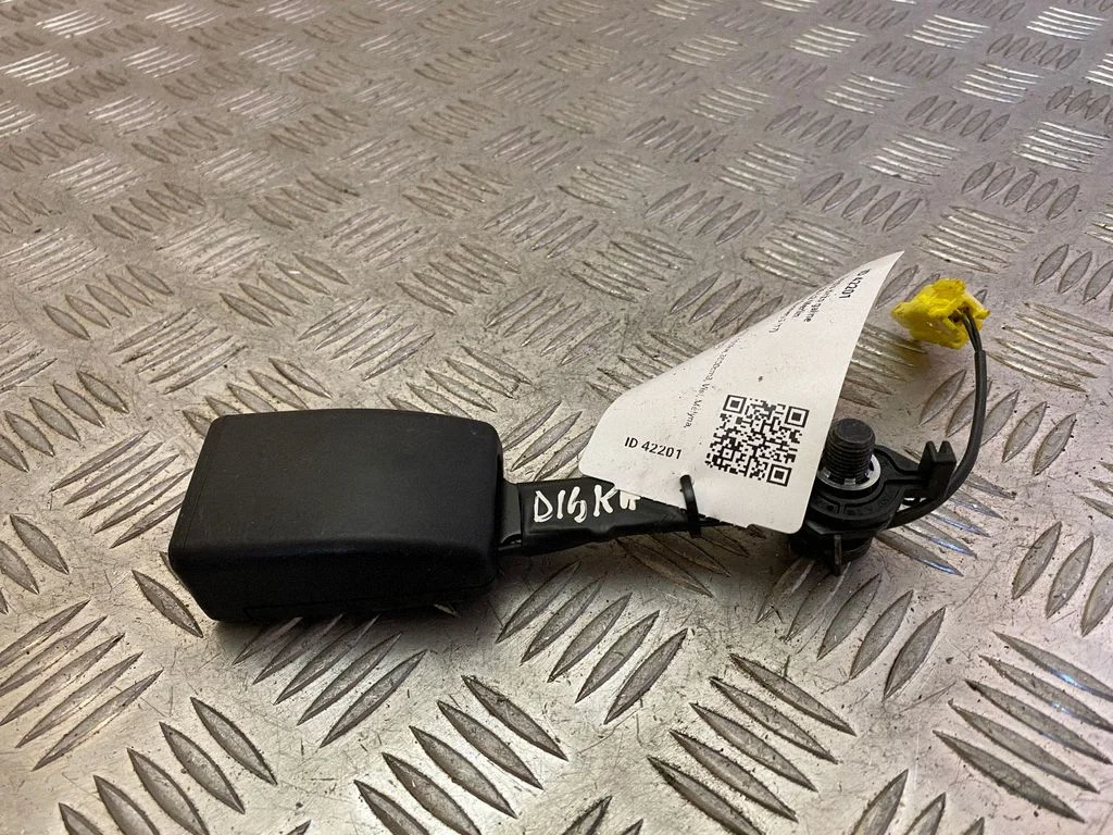 Rear seatbelt buckle HY3260045CA