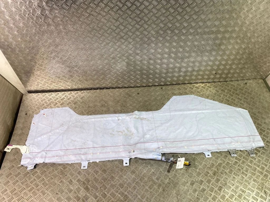 Roof airbag TG14E04001