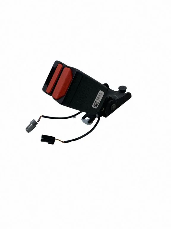Middle seatbelt buckle (rear) – Volvo XC90 (2014-)