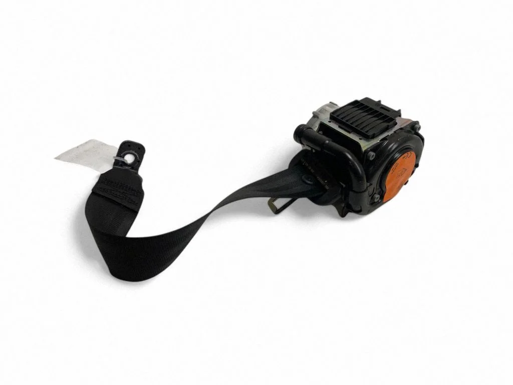 Rear seatbelt – Porsche Macan (95B) (2014-2018)