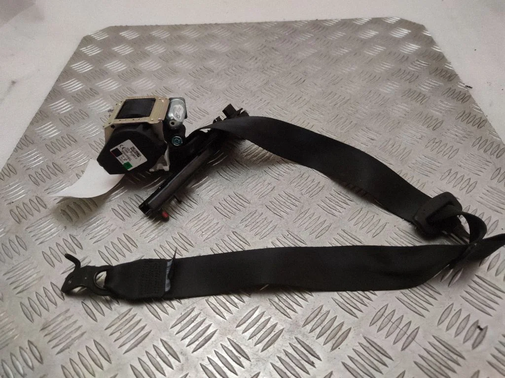 Tagumine turvavöö 39825727