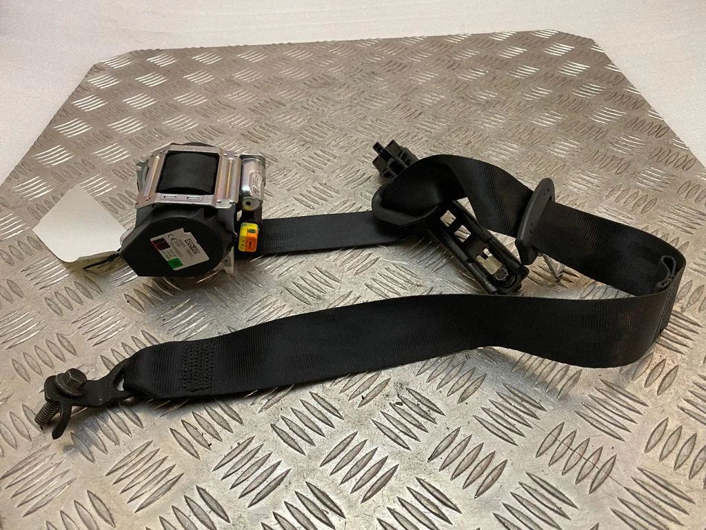 Tagumine turvavöö 39825727