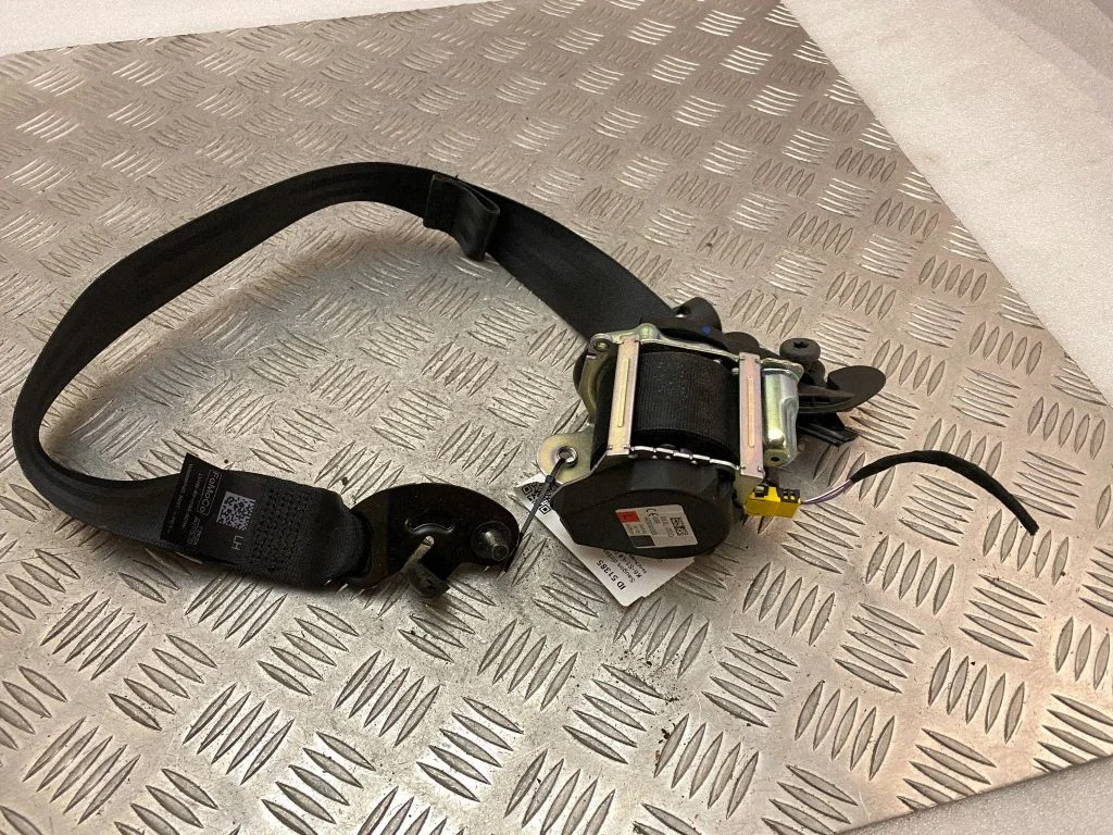 Front seatbelt FZFZA19277110408