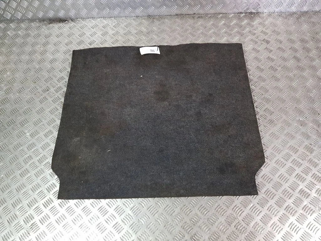 Trunk/boot floor carpet liner – Ford Mustang VI (2015-)