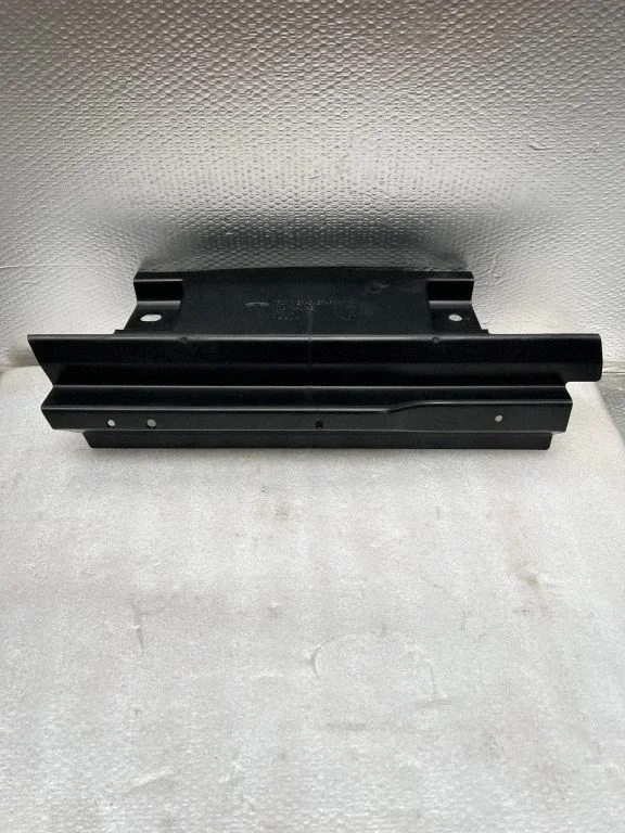 Other trunk/boot trim element 100917400E
