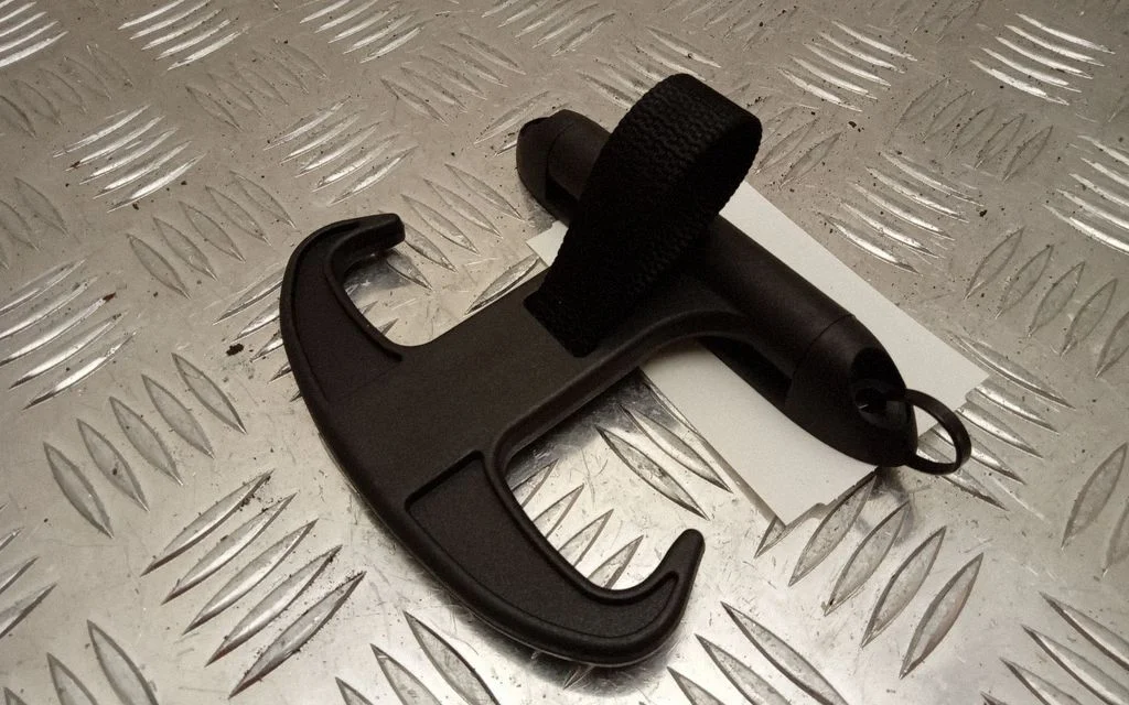 Other trunk/boot trim element 6Y5867615C