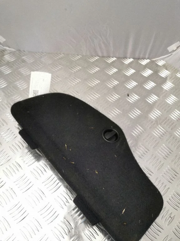 Other trunk/boot trim element 4G8863991