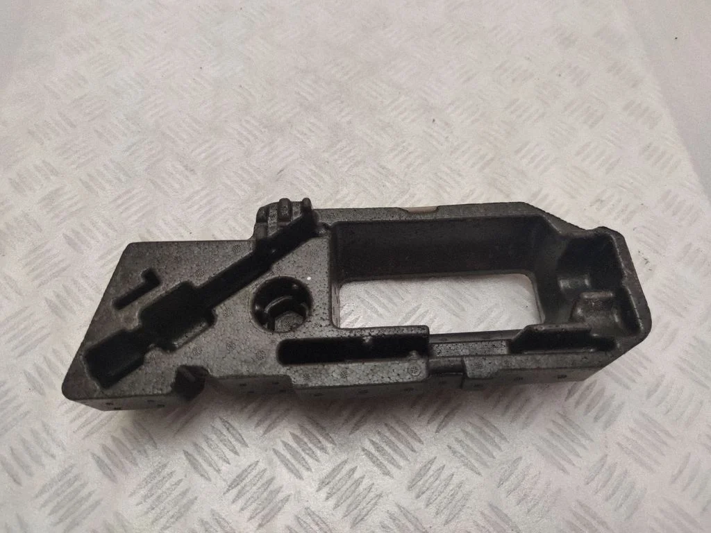 Other trunk/boot trim element 7P0012112H