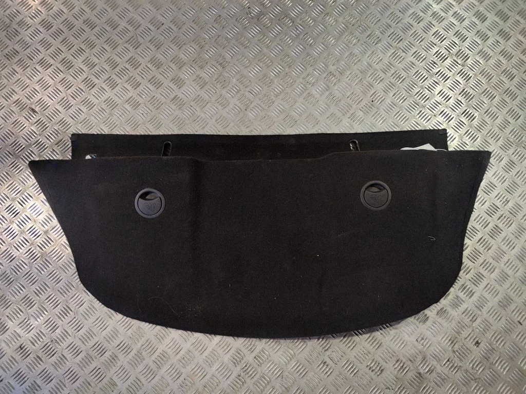 Muu pagasiruumi viimistluse osa – Ford Mustang VI (2015-)