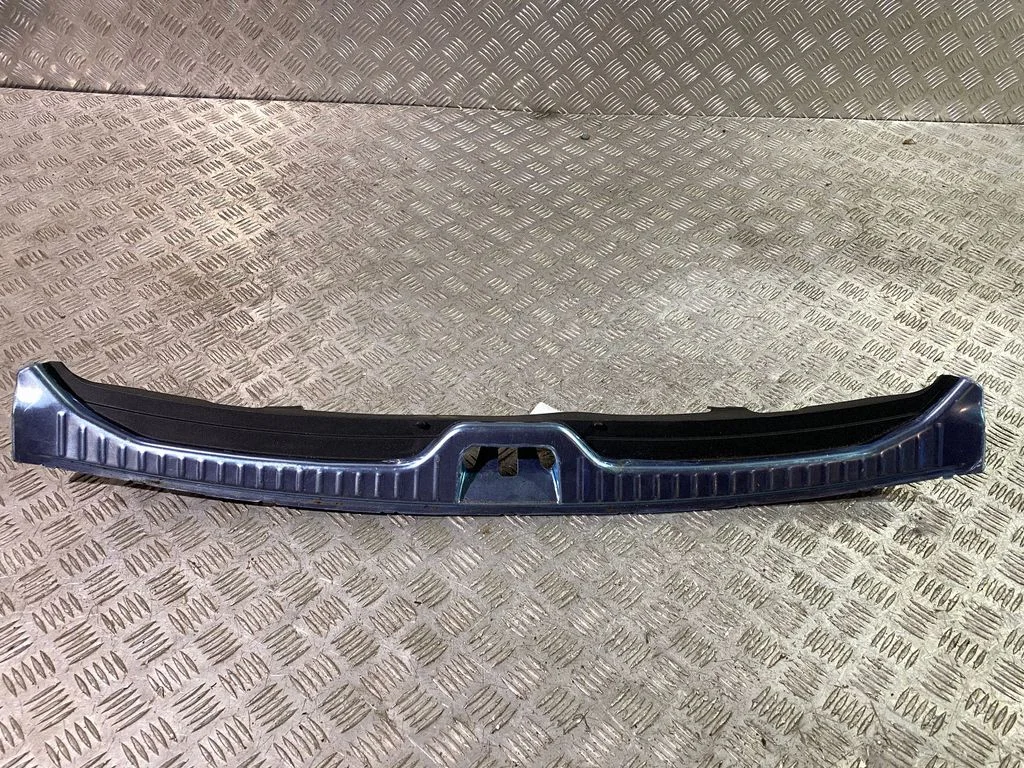 Trunk/boot sill cover protection 31307723