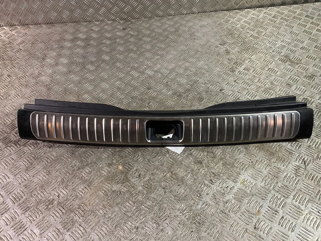 Trunk/boot sill cover protection – KIA Sportage (2016-2021)