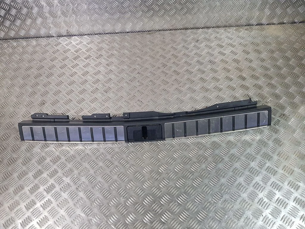 Trunk/boot sill cover protection 5838748091
