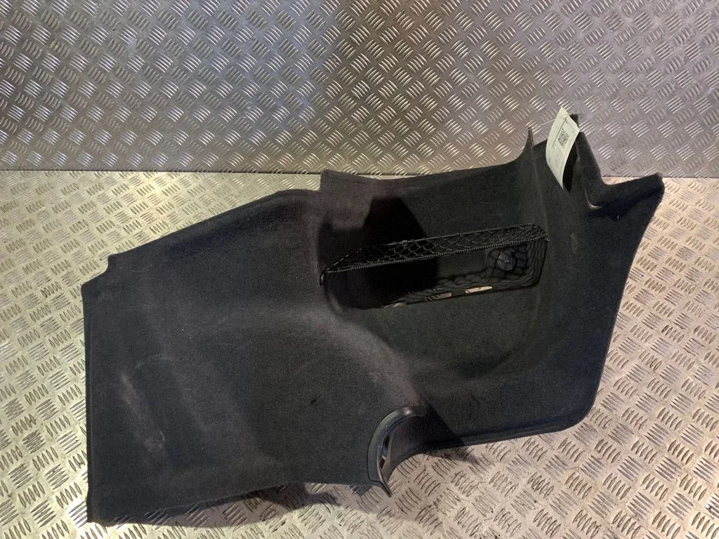 Trunk/boot side trim panel 4H0863879R