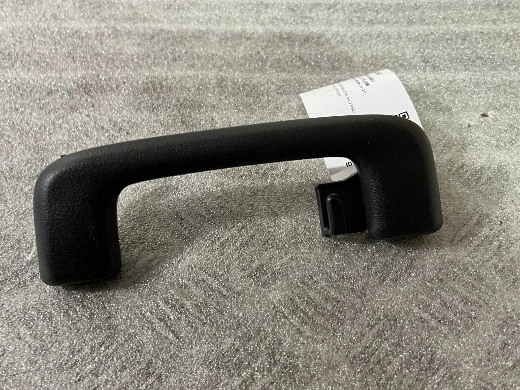 Rear interior roof grab handle