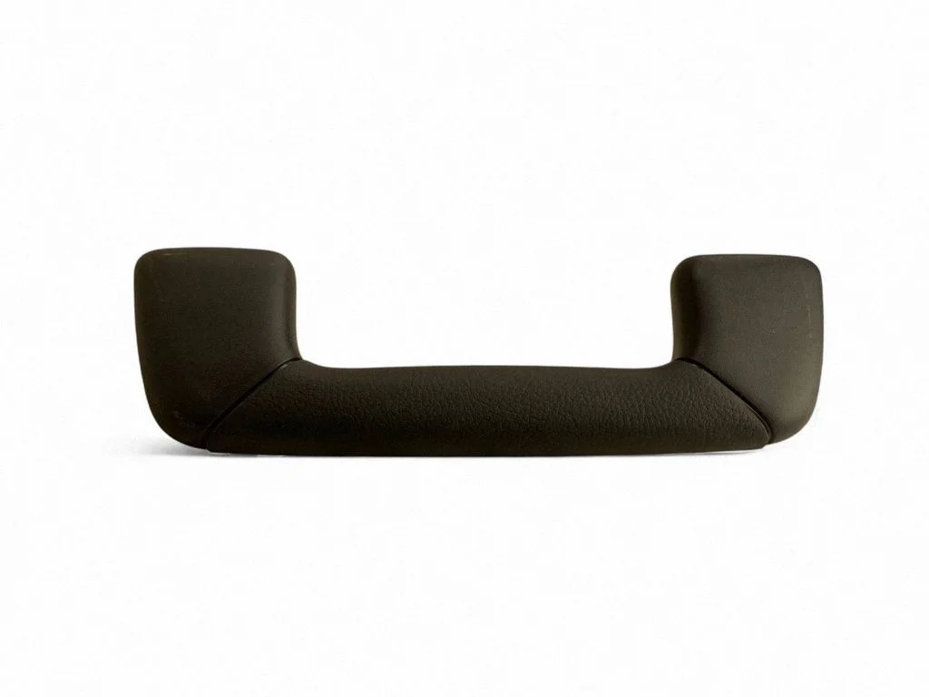 Front interior roof grab handle