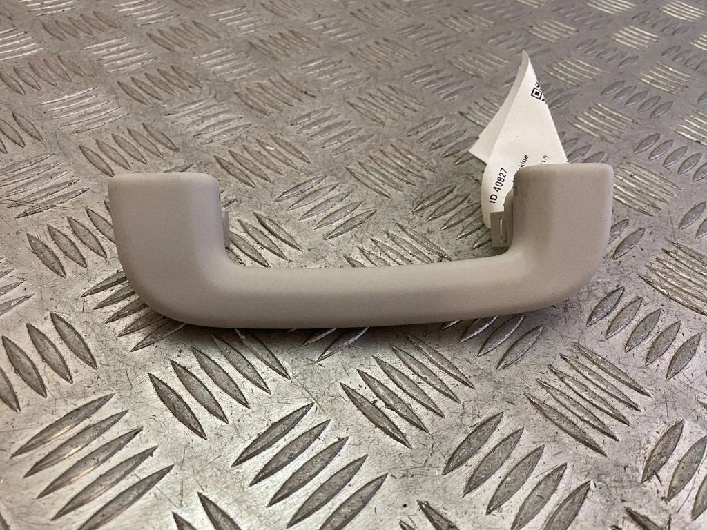 Front interior roof grab handle GK7231406A