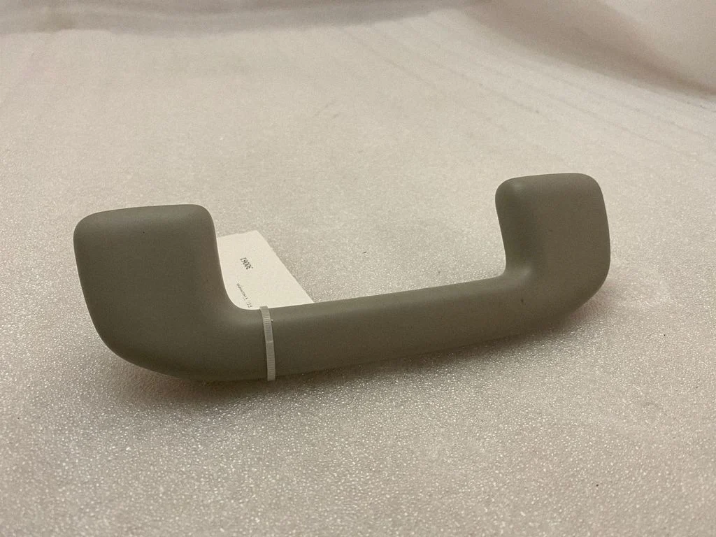 Front interior roof grab handle 74612B7040