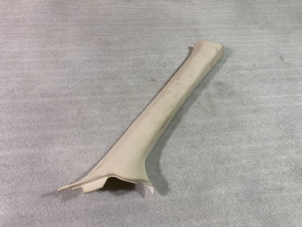 (A) pillar trim – Lexus RX 450H (2016-)