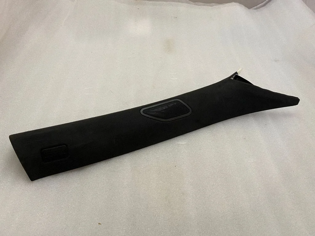 (A) pillar trim – Maserati Levante (2017-)