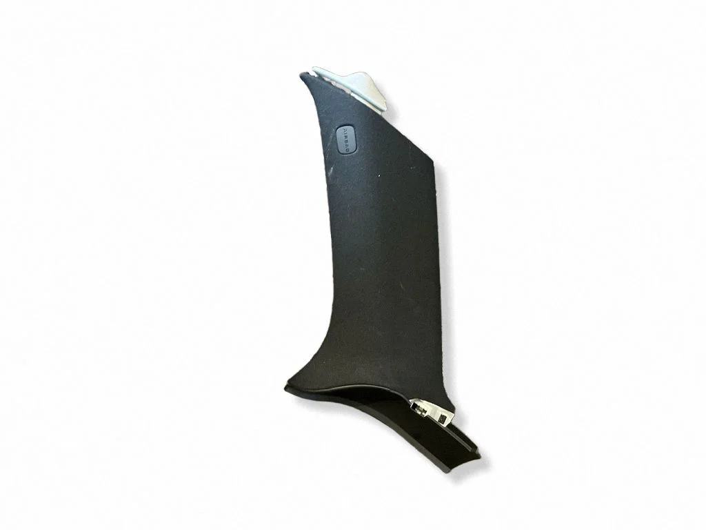 (C) pillar trim A2536907001