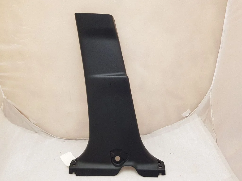 (B) pillar trim (bottom) 6241478010
