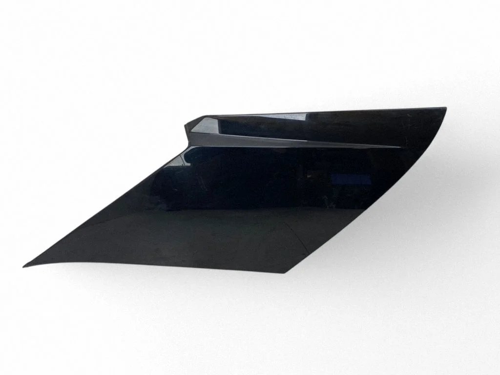 (D)pillar trim (top) J8A229149