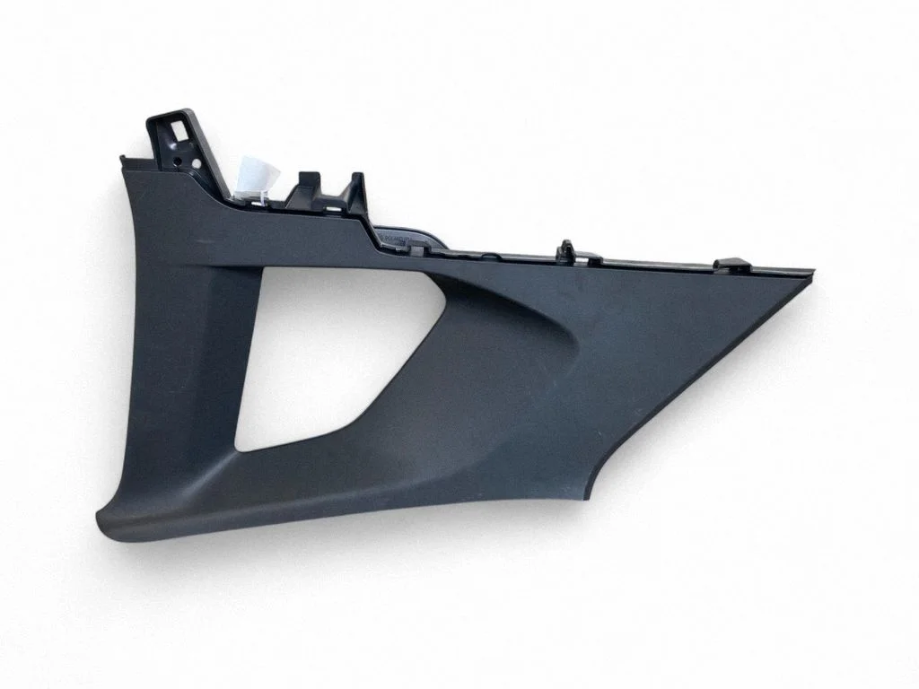 (D)pillar trim (top) 5NA867287A