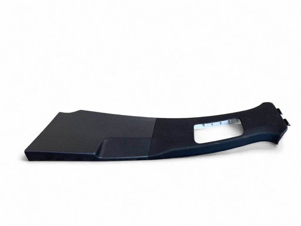 (B) pillar trim (top) – Porsche Cayenne (92A) (2010-2017)