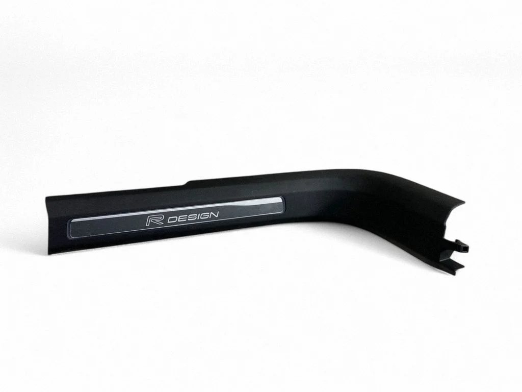 Rear sill trim cover 31363649