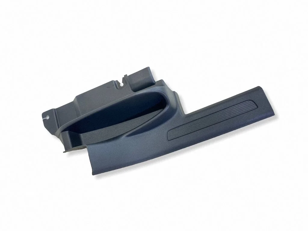 Rear sill trim cover 5NA868270