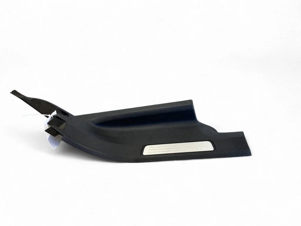 Rear sill trim cover – Volvo XC90 (2014-)