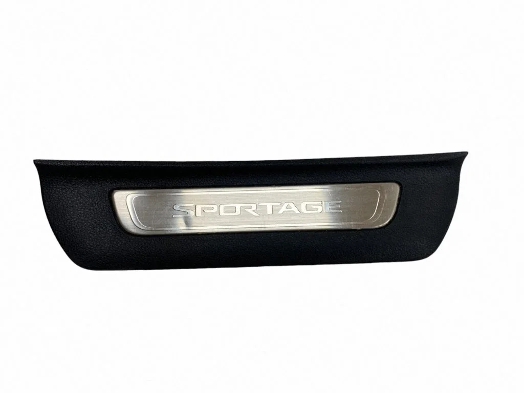 Listwa progowa tylna (wewnętrzna) 85887F1500