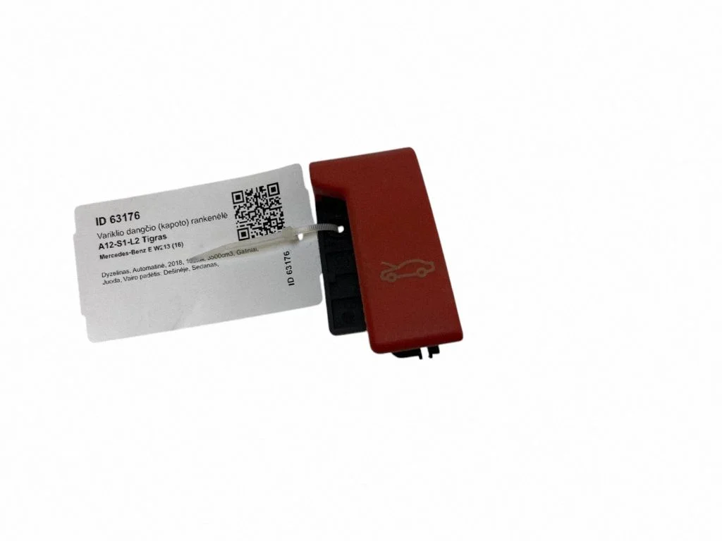 Motora pārsega atvēršanas rokturis A2138800402