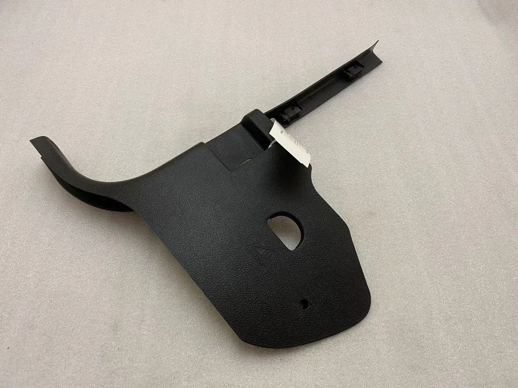 Kāju telpas sānu apdare CR336302349A