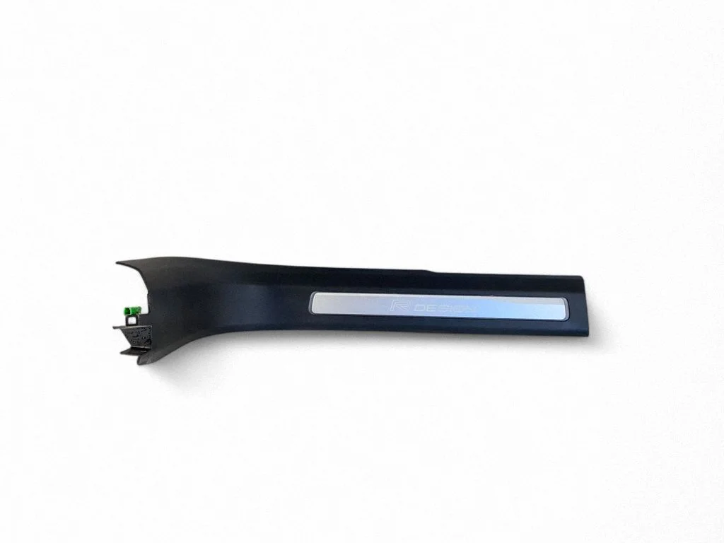 Front sill trim cover – Volvo XC90 (2014-)