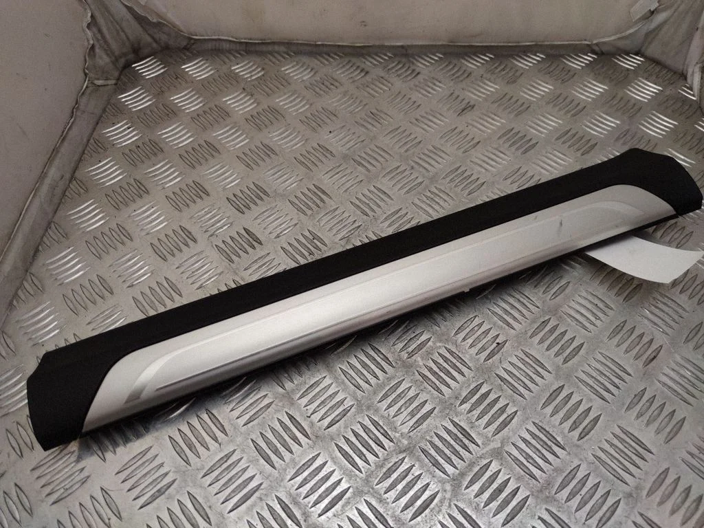 Listwa progowa przednia (wewnętrzna) – BMW Seria 7 G11 G12 (2015-2022)