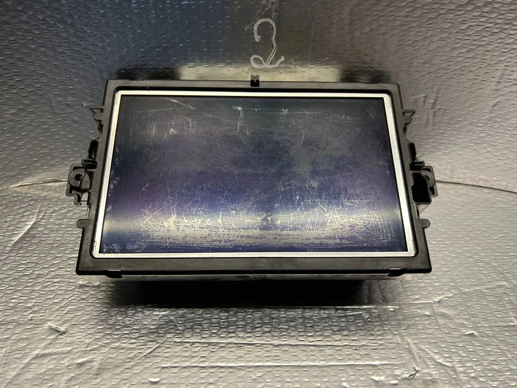 Screen/display/small screen – Mercedes-Benz GLS-Class X166 (2015-2019)